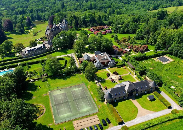 Domaine de Ronchinne - Château et Ecuries